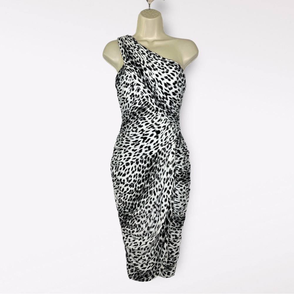 Tadashi Shoji Black and White One-Shoulder Animal Print Dress